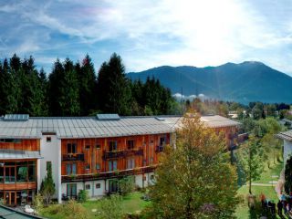 Hotel Lenggries Outdoorhotel J&auml;ger von Fall picture 1